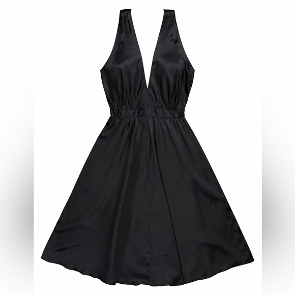 Co-Op Dresses & Skirts - Co-Op Black Plunge Skater Dress Women’s 6 Silk Party Fit Flare